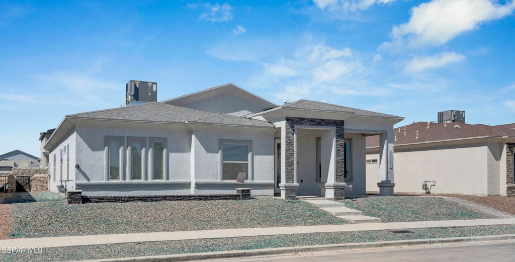 Photo of 2837 MIKE PRICE Drive, El Paso, TX 79938 (MLS # 939388)