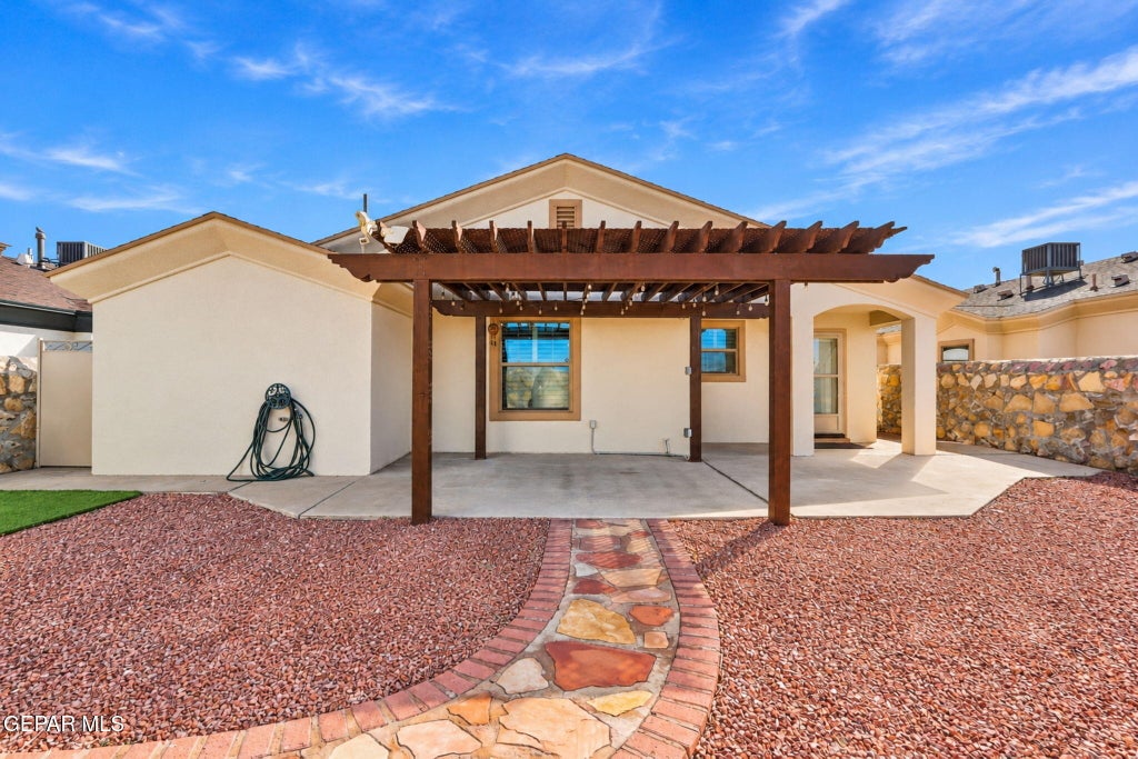 Photo of 5401 PEDRO LUCERO Drive, El Paso, TX 79934 (MLS # 953379)