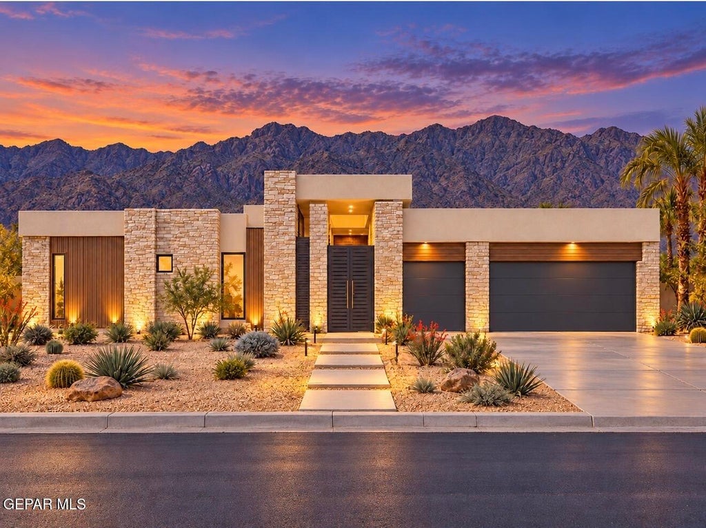 Photo of 420 MASOUD Court, El Paso, TX 79932 (MLS # 952627)