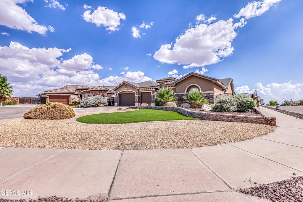 Photo of 840 GOLDEN EDGE Court, El Paso, TX 79928 (MLS # 950982)