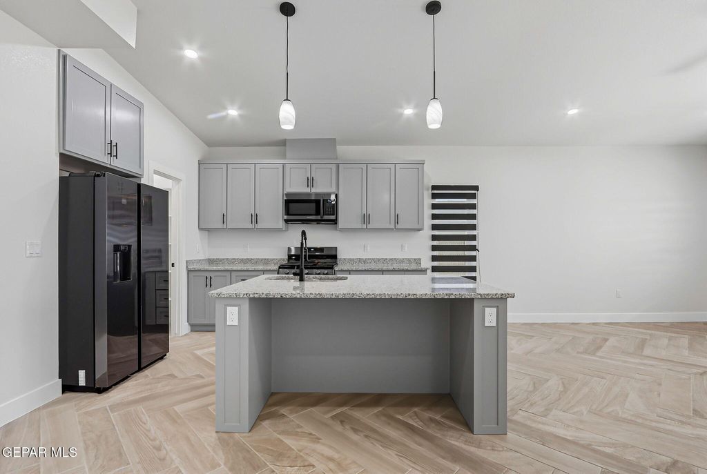 Photo of 1380 KALAHARI DESERT Drive, Chaparral, NM 88081 (MLS # 931525)