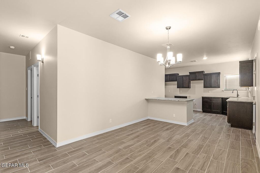 Photo of 890 HARPENDEM Drive, Horizon City, TX 79928 (MLS # 938760)