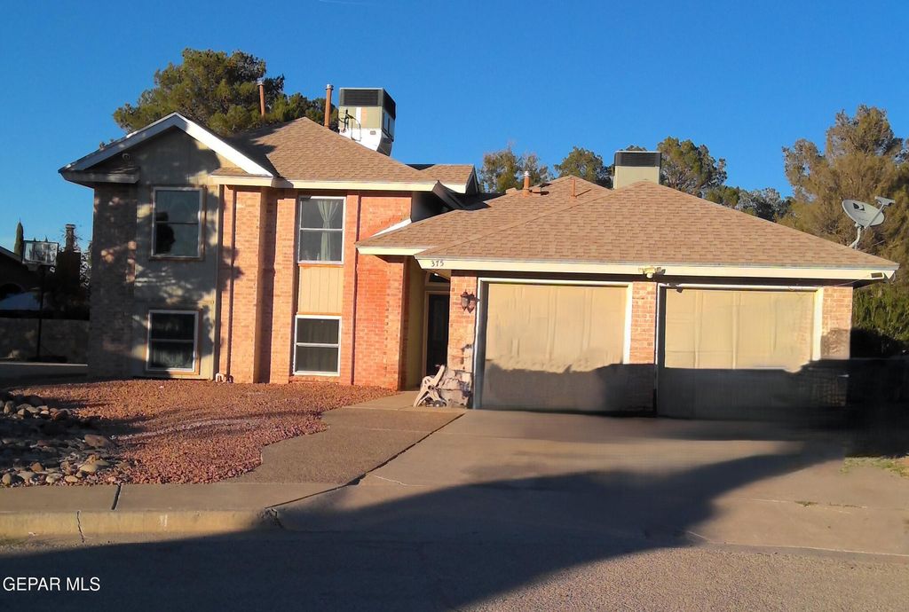 Photo of 375 Brill Circle, Horizon City, TX 79928 (MLS # 938611)