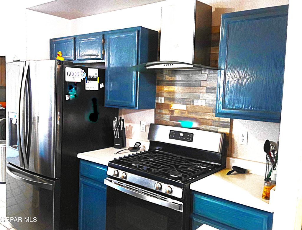 Photo of 375 Brill Circle, Horizon City, TX 79928 (MLS # 938611)