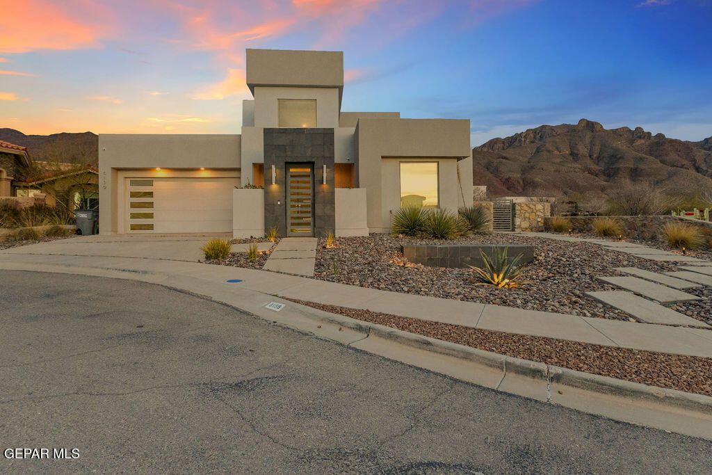 Photo of 6159 FRANKLIN DOVE Avenue, El Paso, TX 79912 (MLS # 938225)