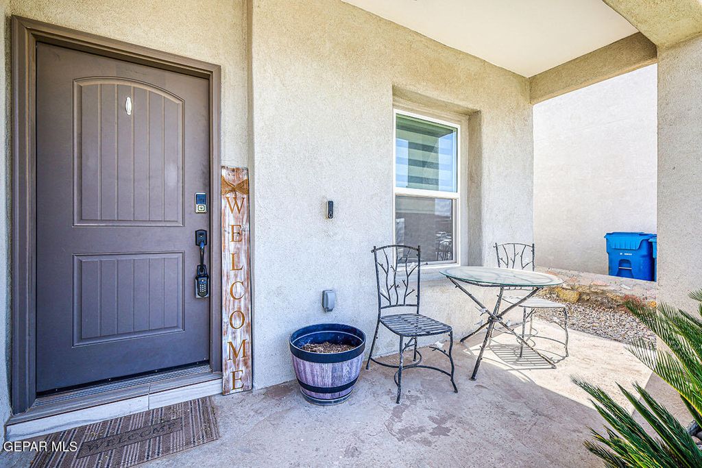 Photo of 321 Fray Olguin Court, Socorro, TX 79927 (MLS # 941195)