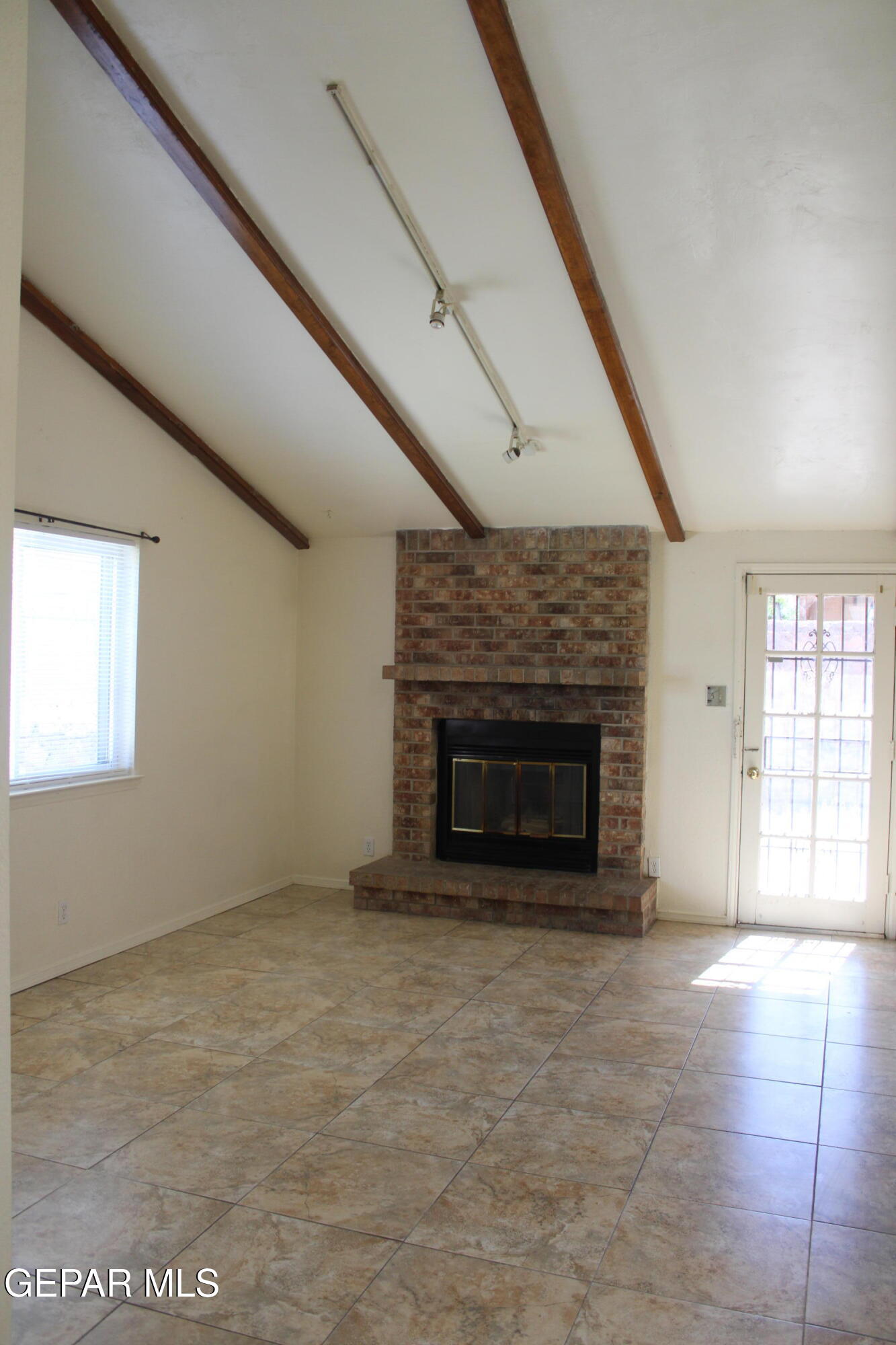 10156 RACOON Drive
