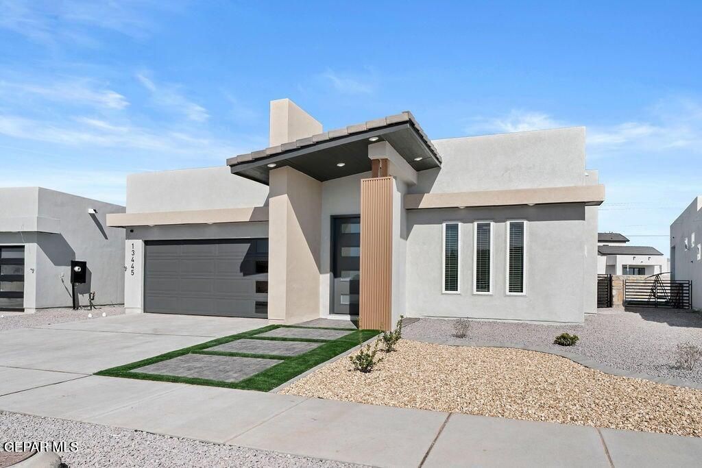 Photo of 601 Paseo Campanero Street, Horizon City, TX 79928 (MLS # 935167)