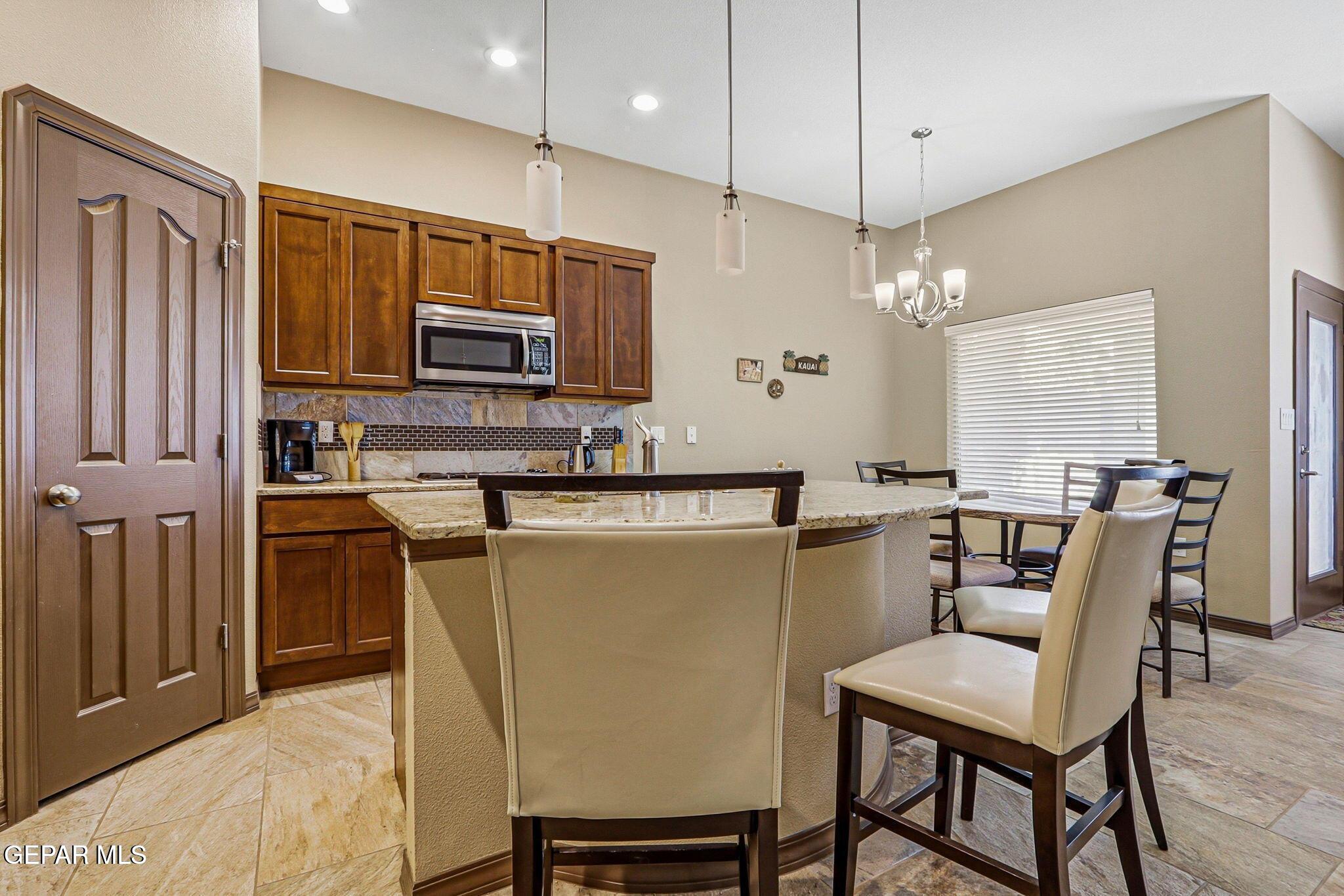12039 EQUESTRIAN Road