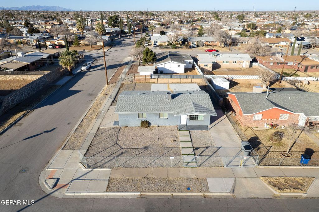Photo of 5001 DEBEERS Drive, El Paso, TX 79924 (MLS # 937853)