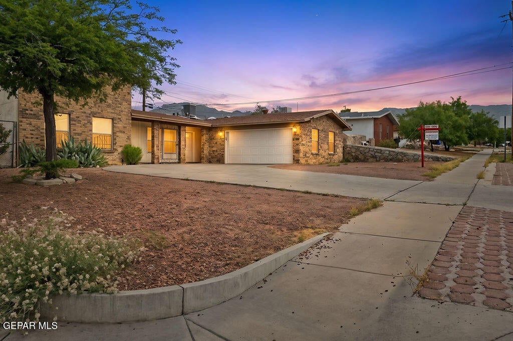 Photo 1 of 26 — 6932 Escondido Drive B, El Paso, TX 79912