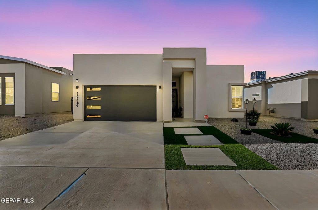 Photo of 12328 Desert Heights Court, El Paso, TX 79938 (MLS # 932442)