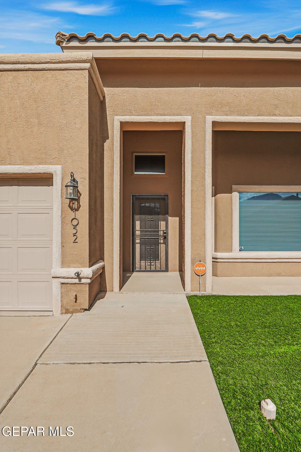 11052 RAY MENA Lane