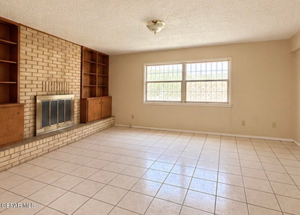 Photo of 5601 FAIRBANKS Drive, El Paso, TX 79924 (MLS # 950803)