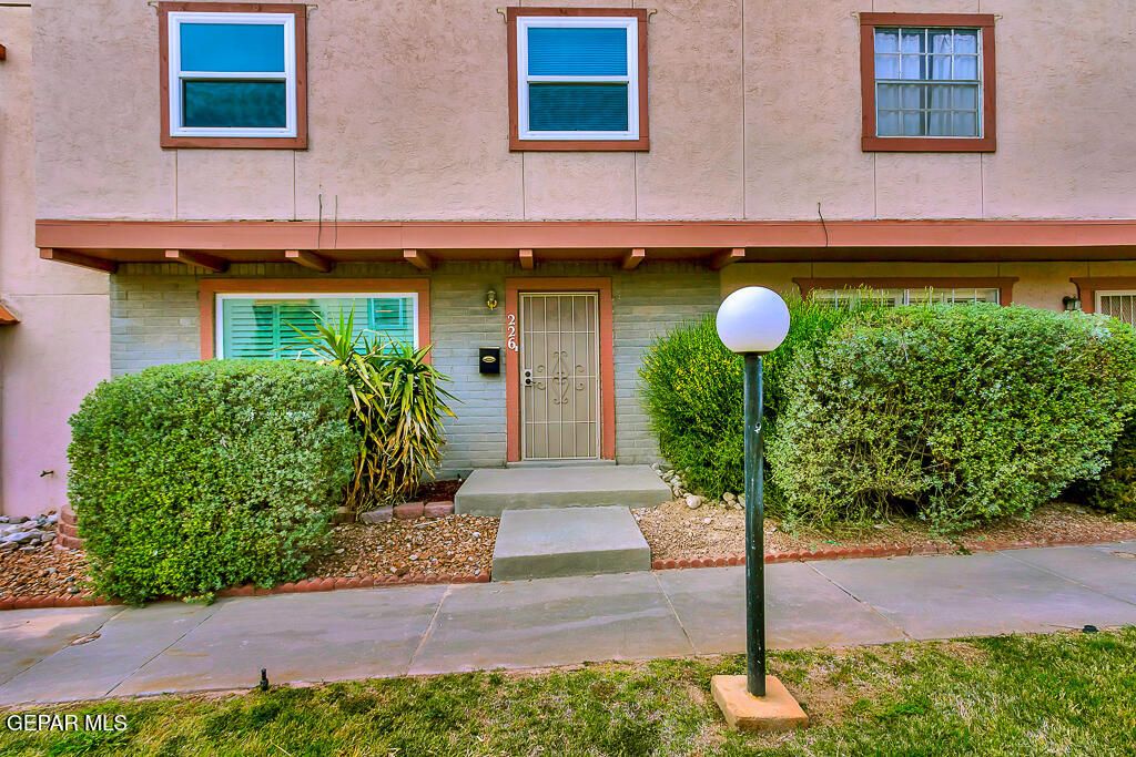 Photo of 226 Paso Noble Drive, El Paso, TX 79912 (MLS # 935420)