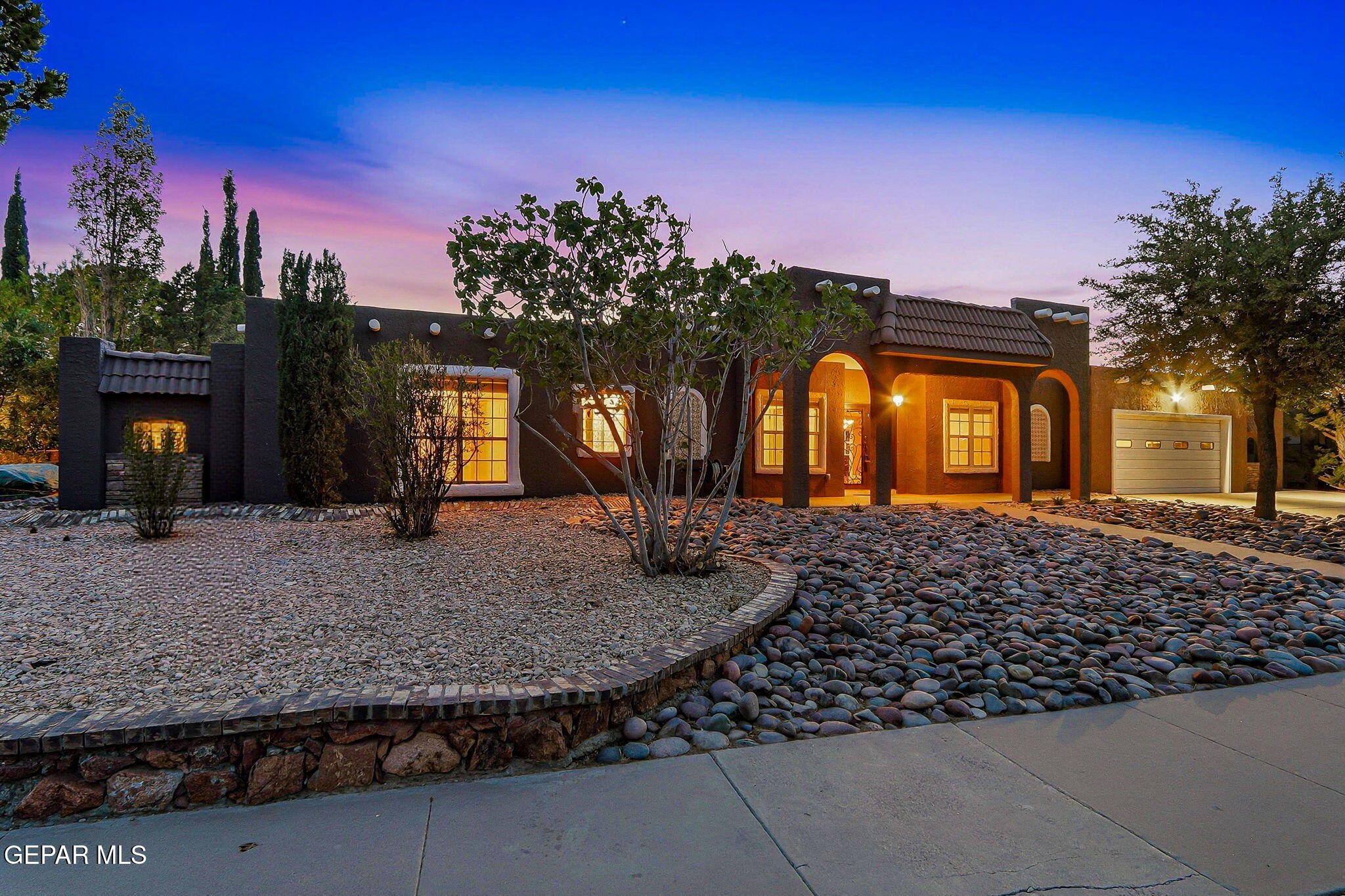 6005 PINO REAL Drive