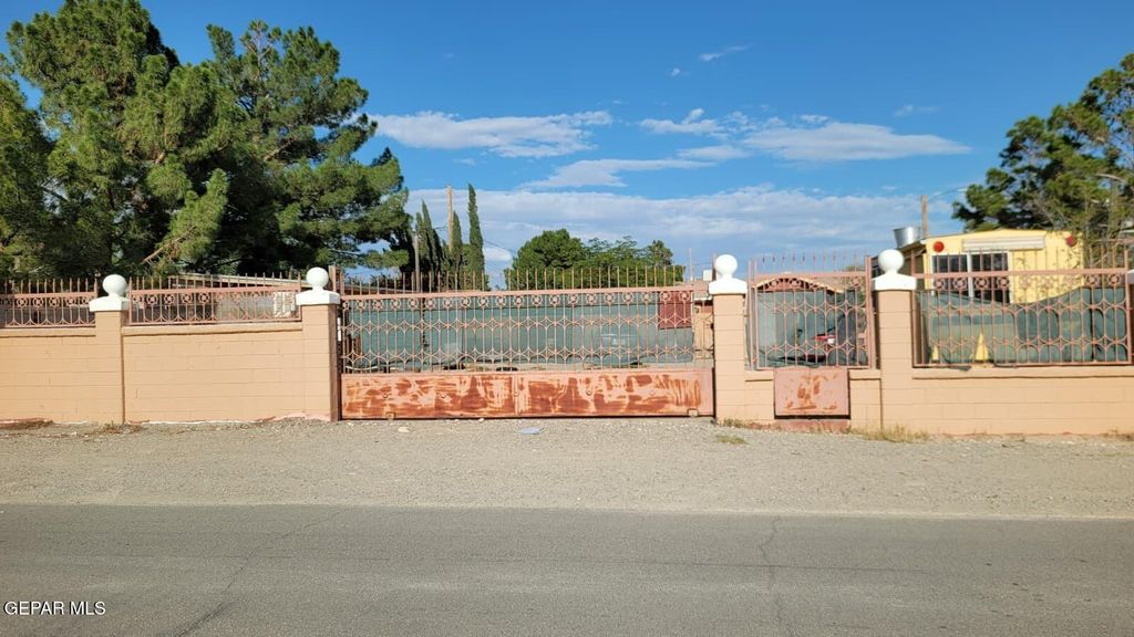Photo of 854 Yates Place, El Paso, TX 79928 (MLS # 934474)
