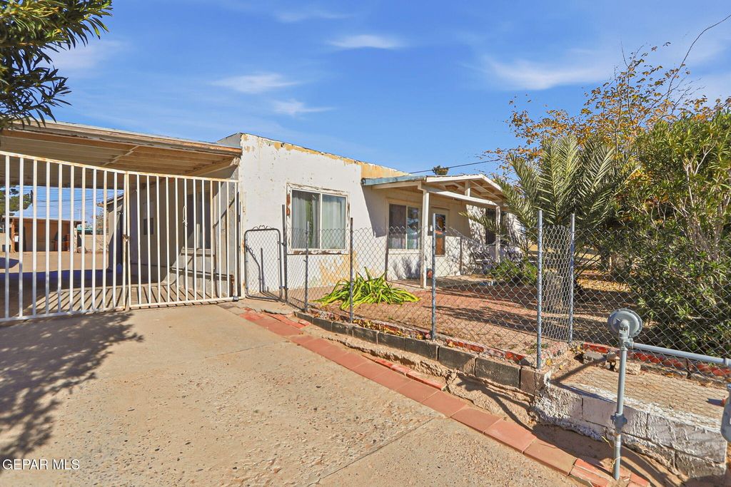 Photo of 749 Hilton Avenue, El Paso, TX 79907 (MLS # 935575)