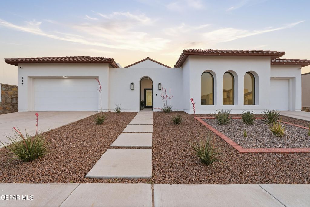 Photo of 317 Blue Valley Drive, El Paso, TX 79928 (MLS # 943255)