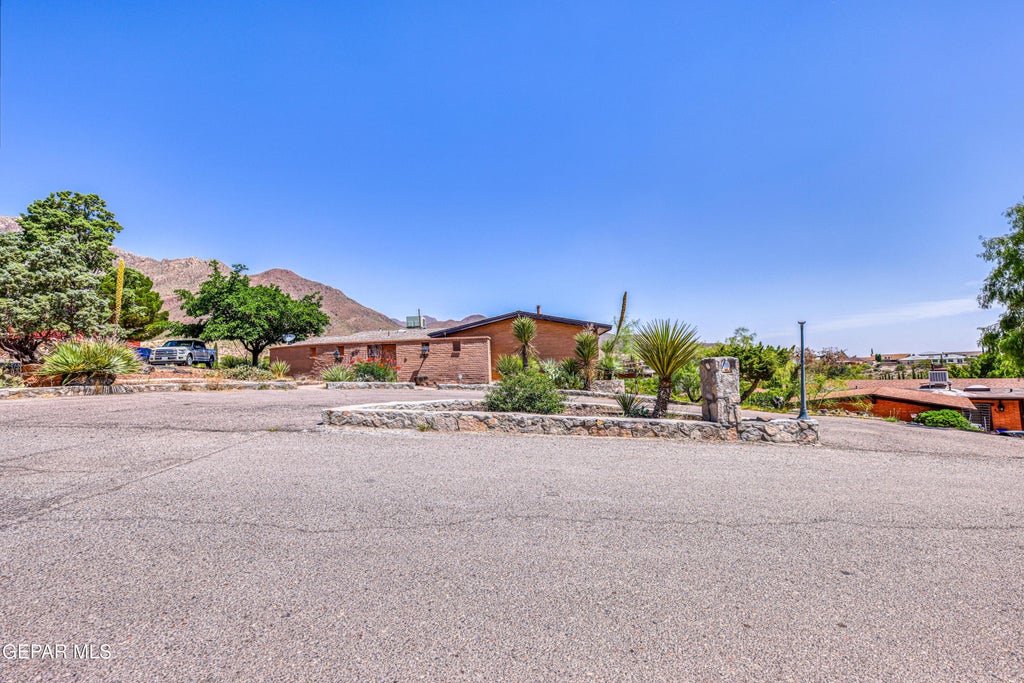 Photo of 2825 Titanic Avenue, El Paso, TX 79904 (MLS # 945554)