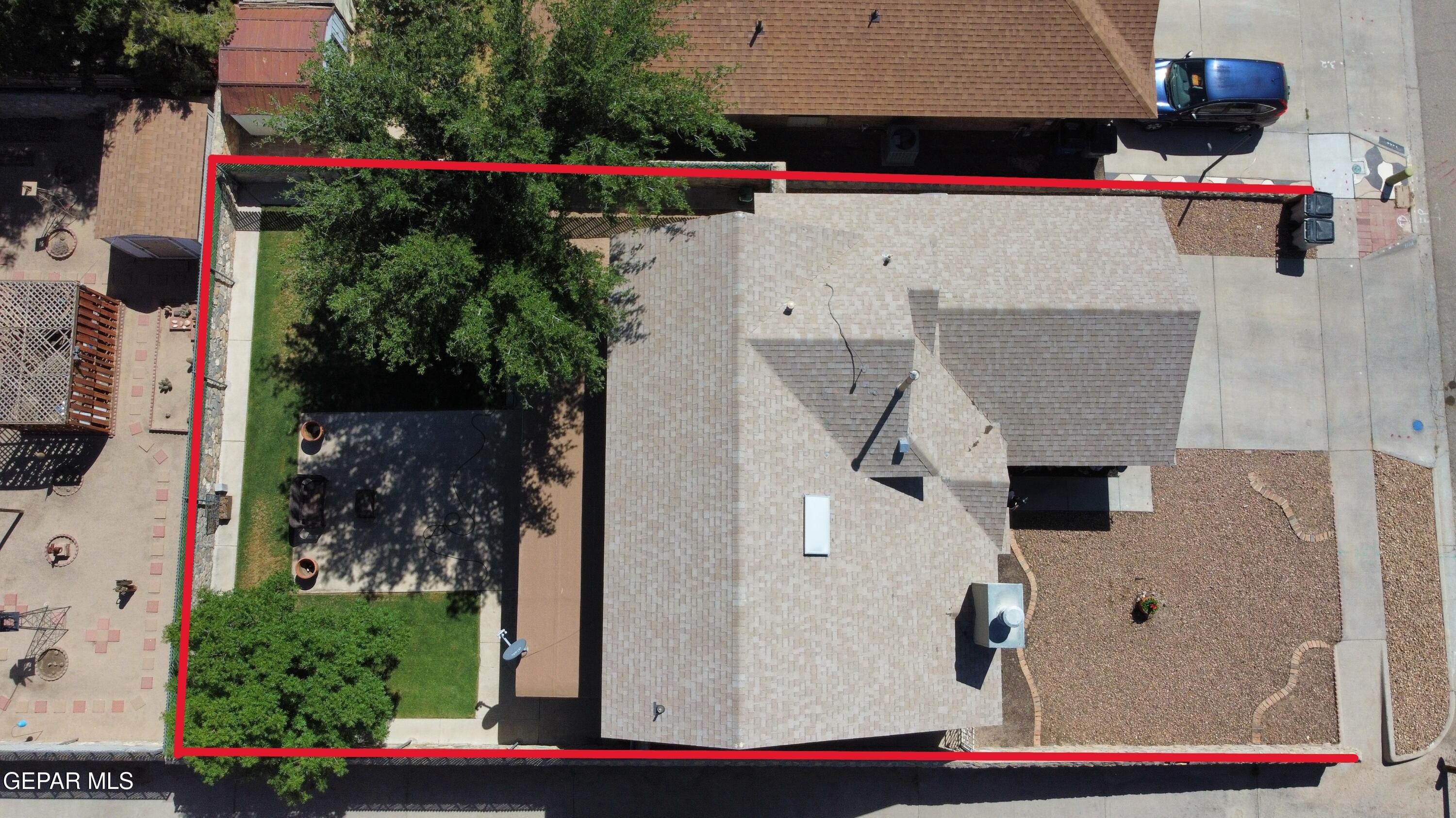 1468 GENE TORRES Drive