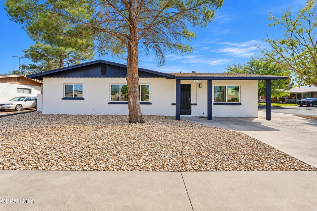 Photo of 8370 PARK HAVEN Avenue, El Paso, TX 79907 (MLS # 951400)