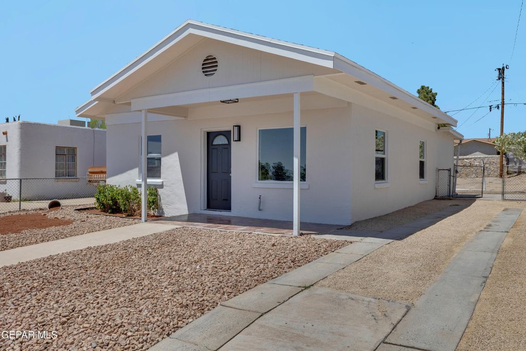 Photo of 7727 ADOBE Drive, El Paso, TX 79915 (MLS # 943815)