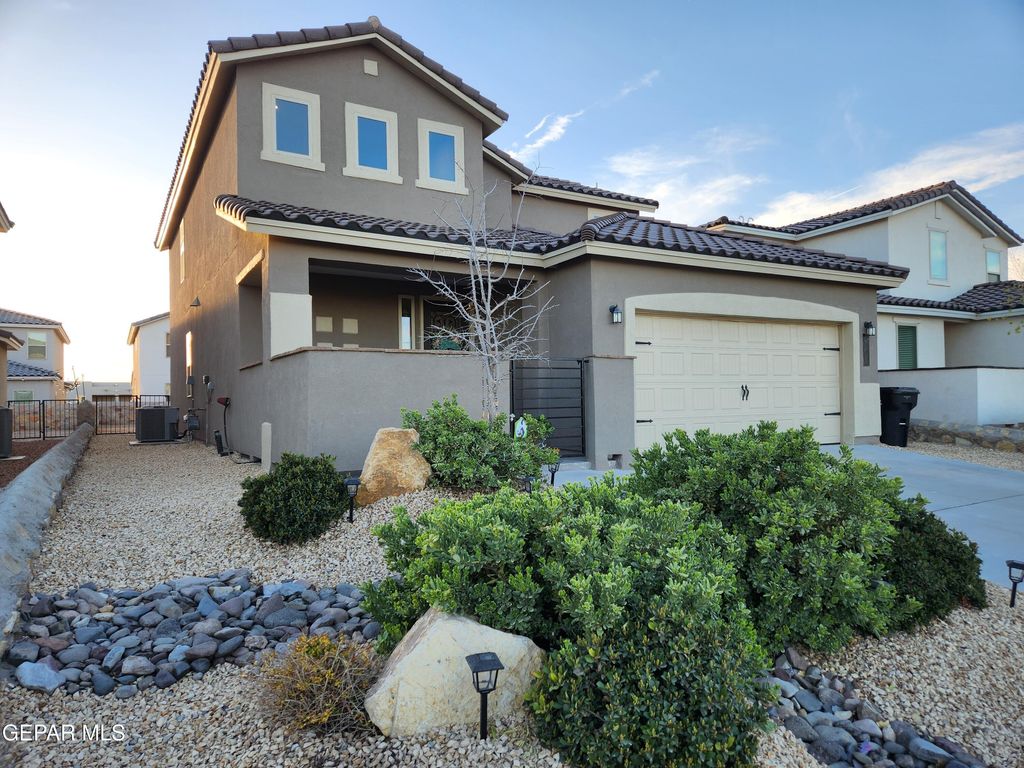 Photo of 987 AIRCOUPE Way, El Paso, TX 79928 (MLS # 940062)