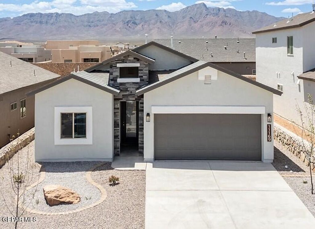 Photo of 13896 Paseo Sereno Drive, El Paso, TX 79928 (MLS # 932225)
