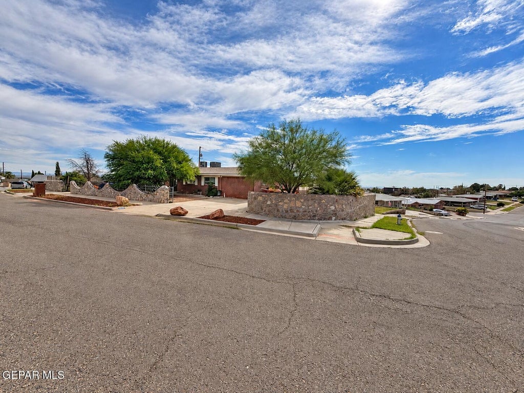Photo of 3504 BERYL Lane, El Paso, TX 79904 (MLS # 953508)