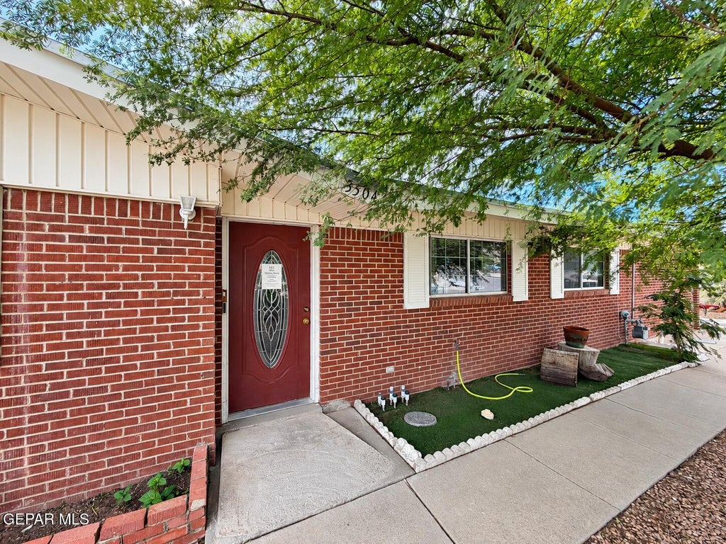 Photo of 3504 BERYL Lane, El Paso, TX 79904 (MLS # 953508)