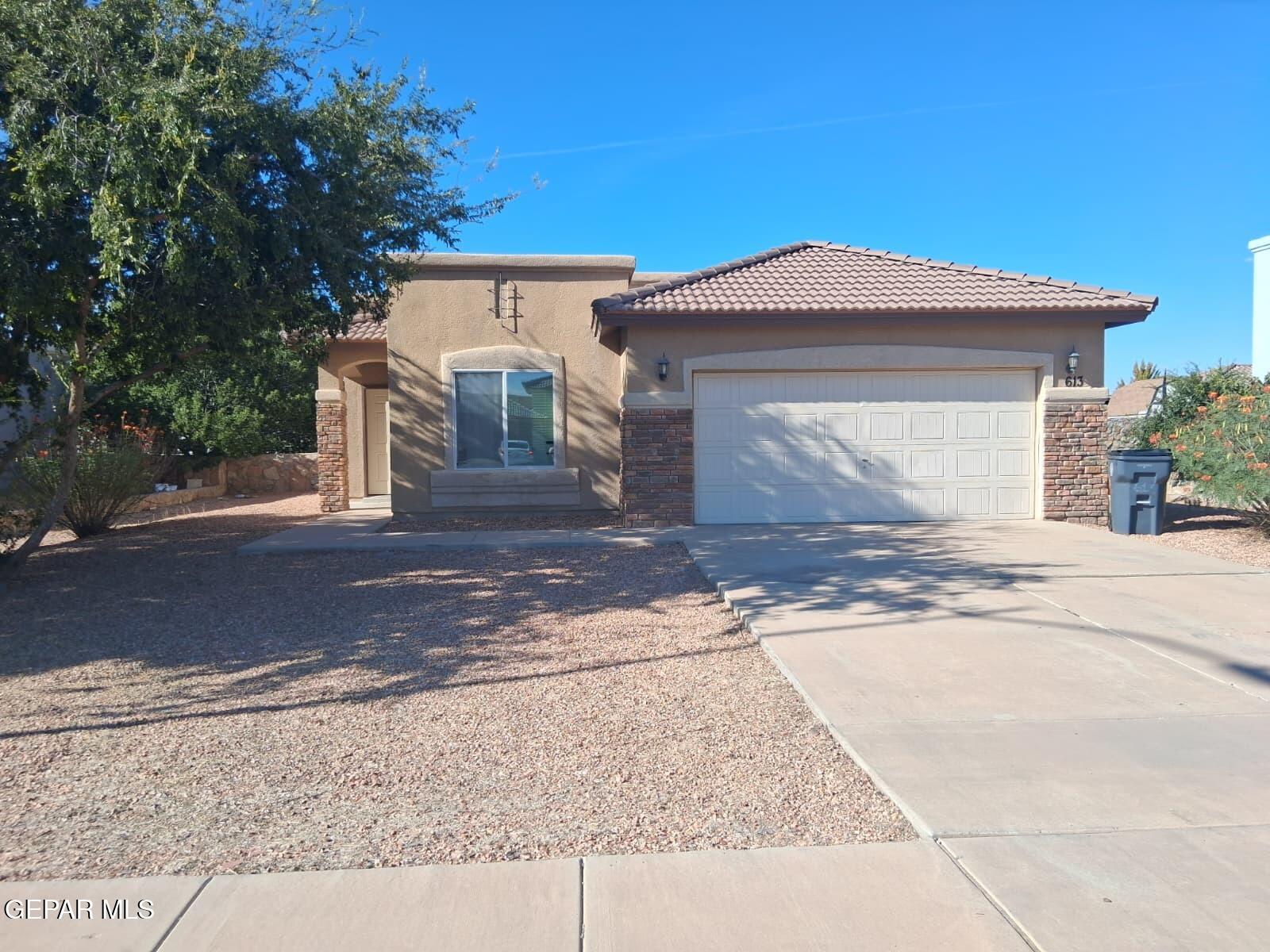 613 VALLEY PLUM Avenue