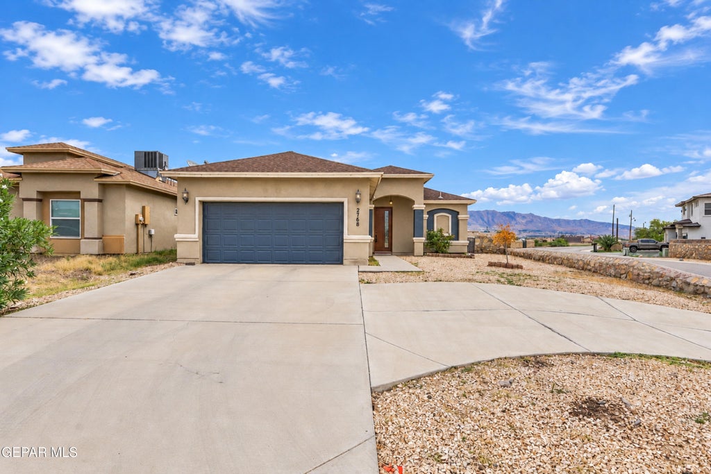 Photo of 2768 San Gabriel Drive, Sunland Park, NM 88063 (MLS # 950761)