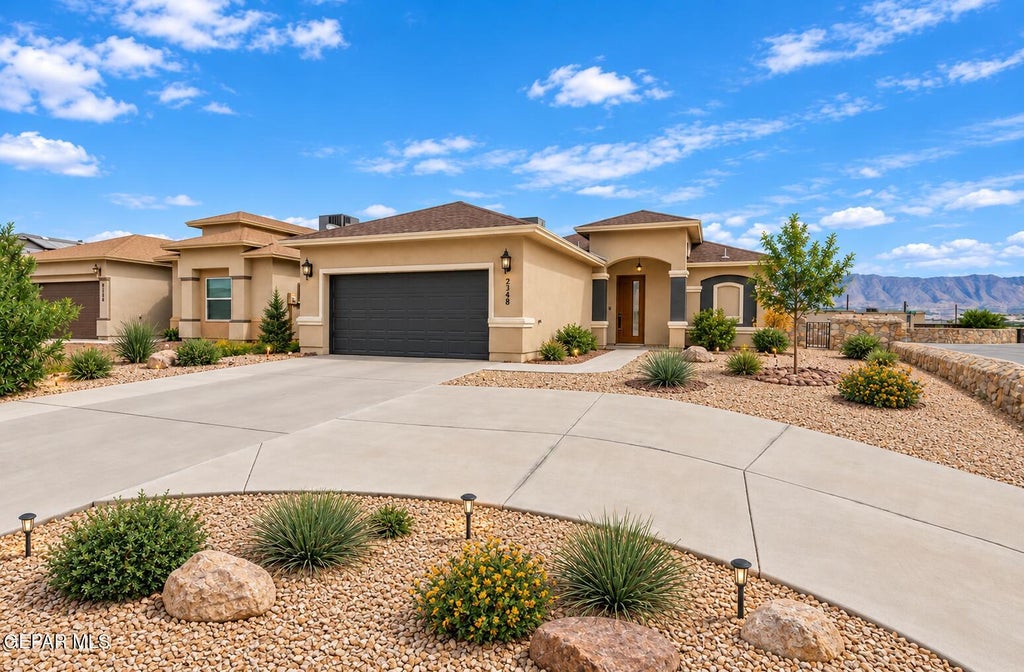 Photo of 2768 San Gabriel Drive, Sunland Park, NM 88063 (MLS # 950761)