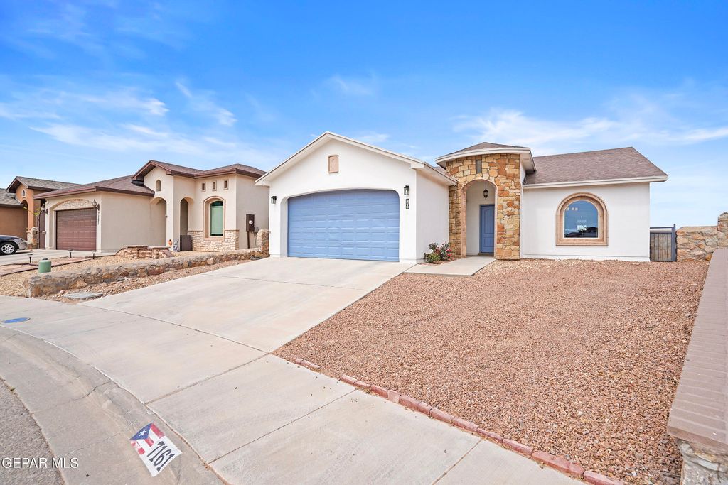 Photo of 7161 N SKIES LN, El Paso, TX 79934 (MLS # 943352)