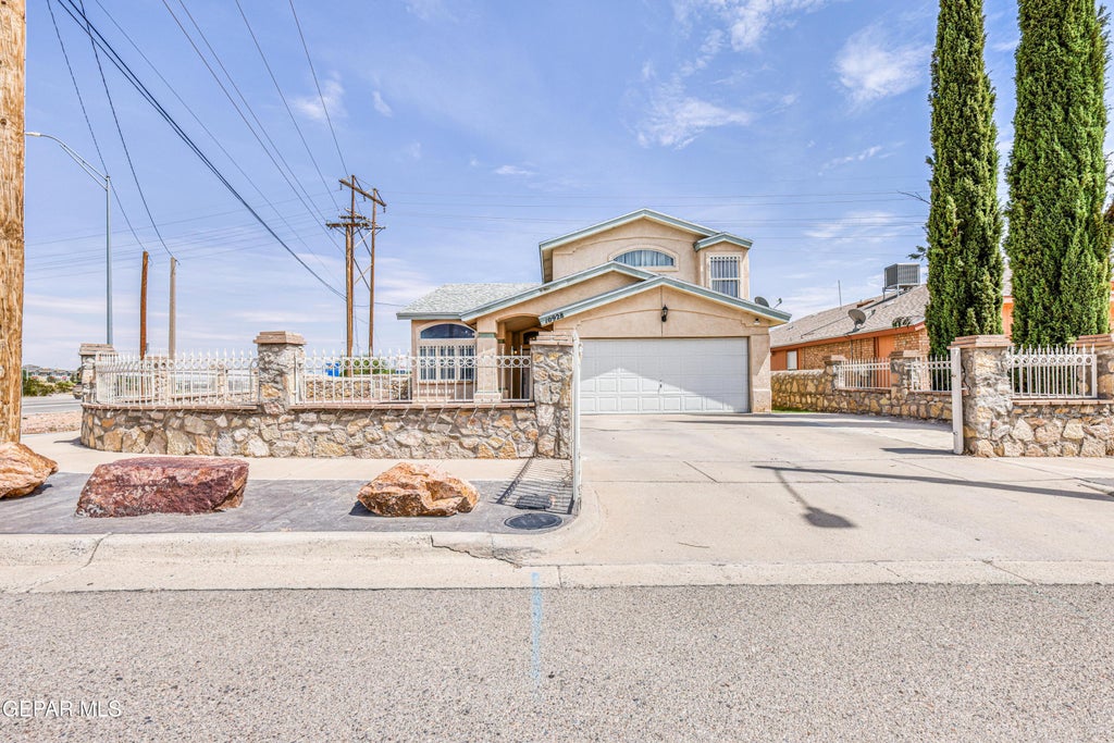 Photo of 10928 REEF SANDS Drive, El Paso, TX 79924 (MLS # 951428)