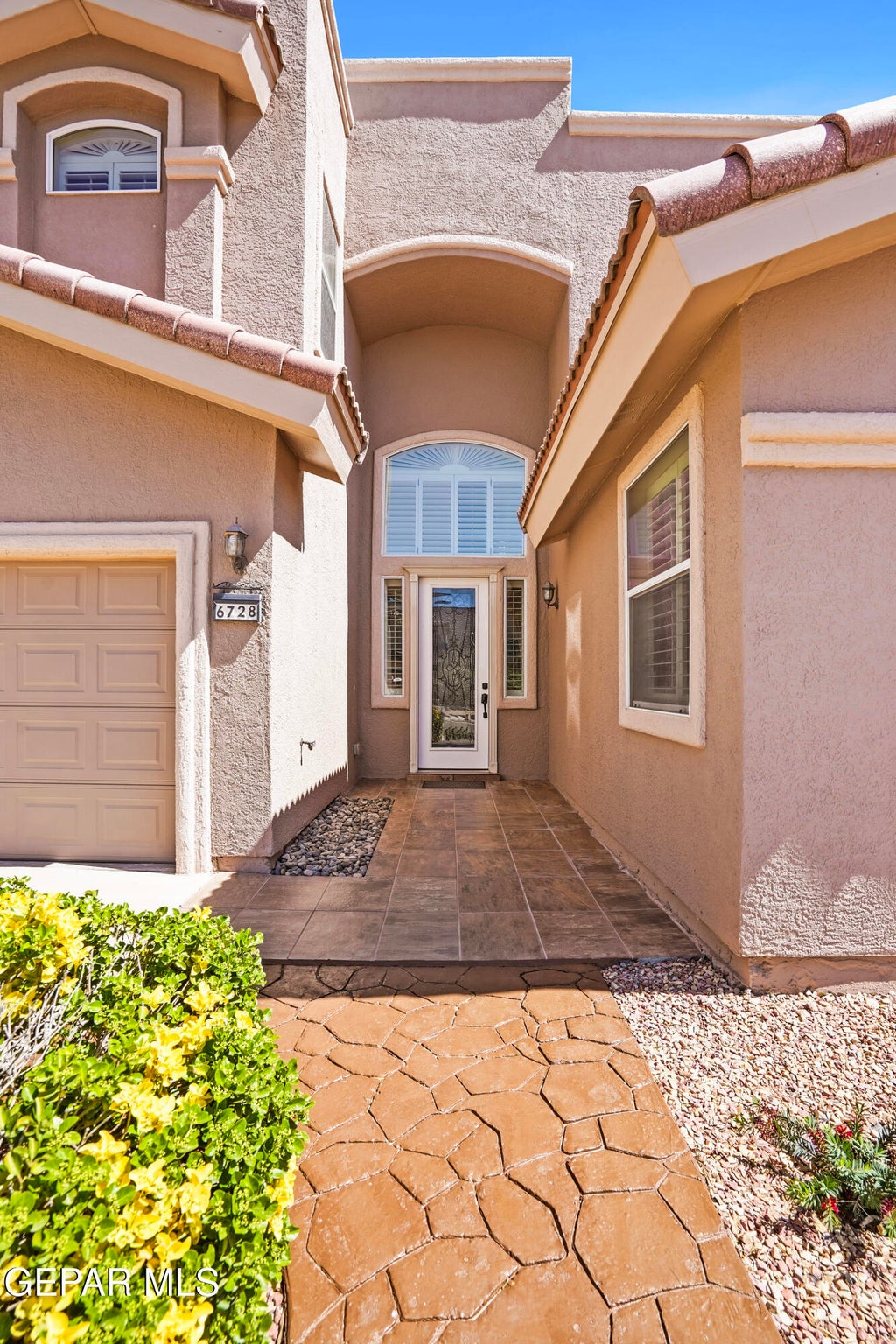Photo of 6728 CABANA DEL SOL Drive, El Paso, TX 79911 (MLS # 943798)