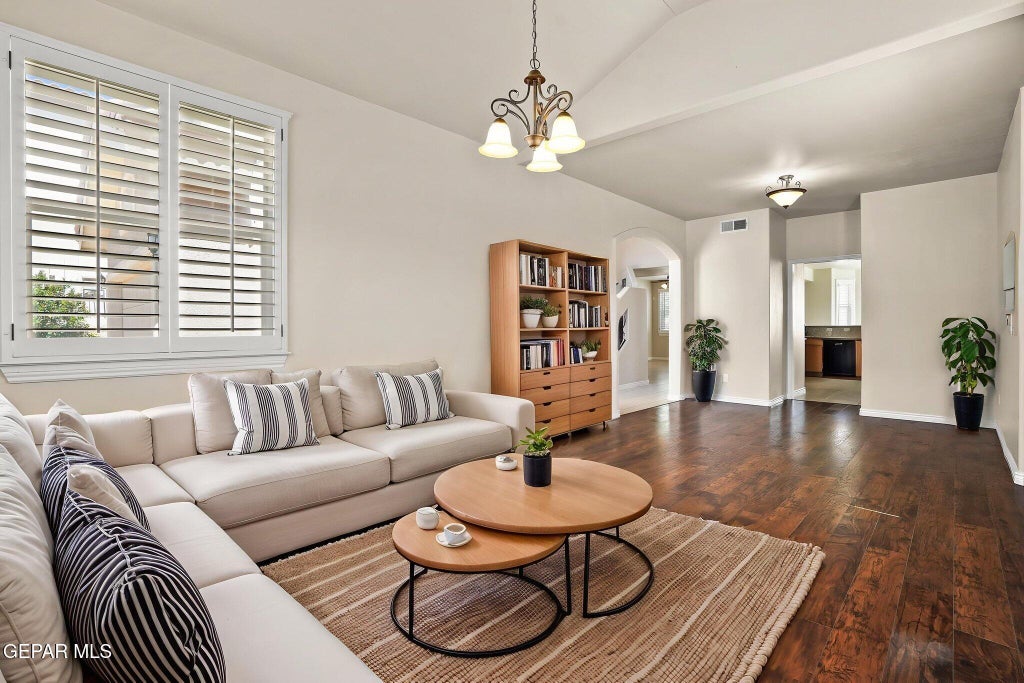 Photo of 6728 CABANA DEL SOL DRIVE, El Paso, TX 79911 (MLS # 943798)