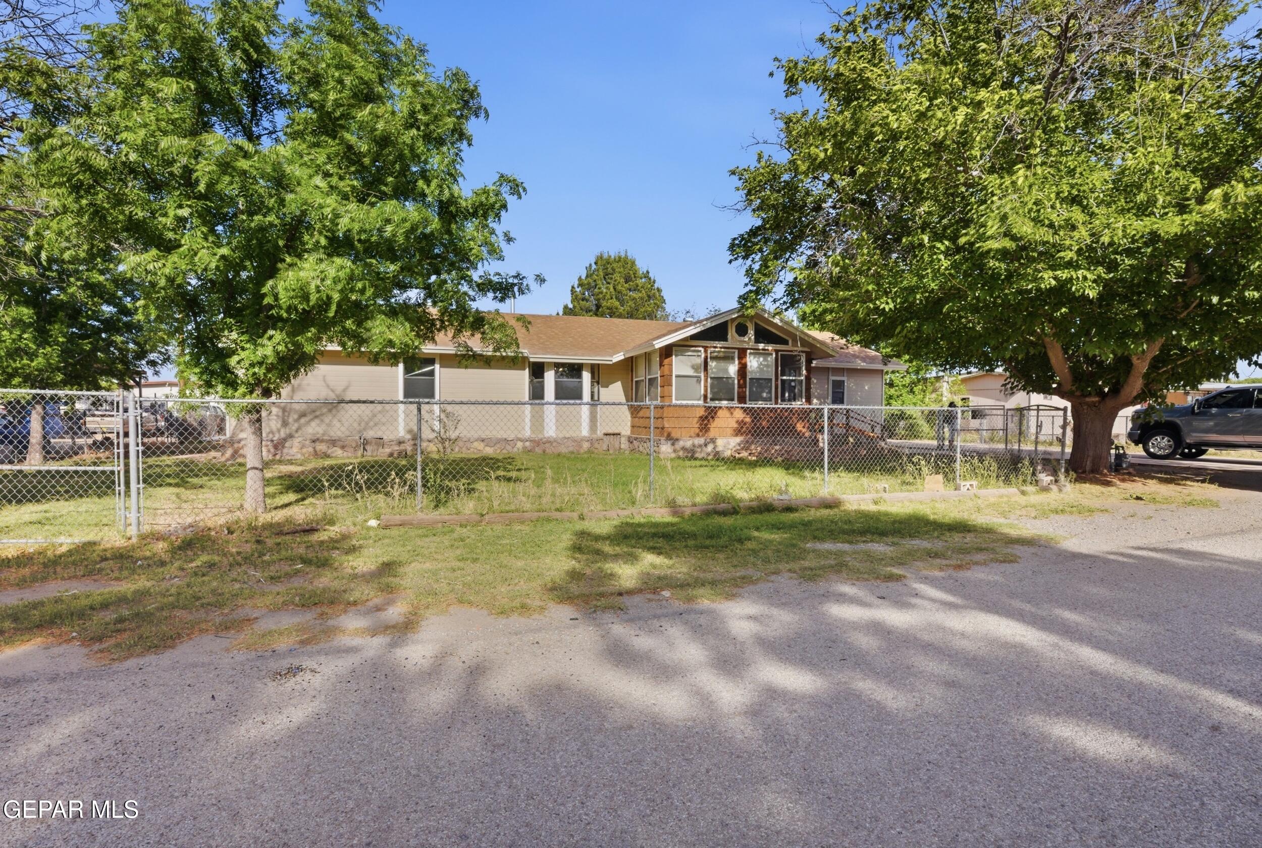 Photo 1 of 45 — 7336 BRANDING IRON Drive, Canutillo, TX 79835