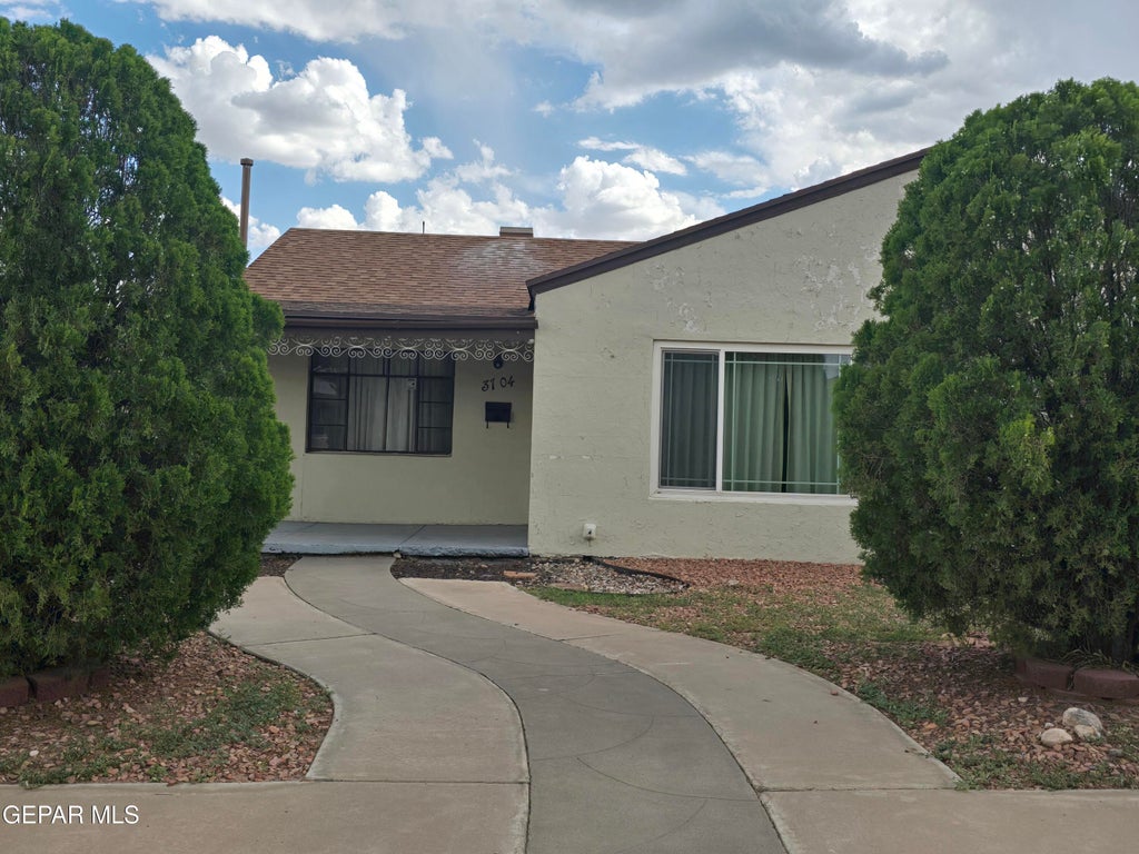 Photo of 3704 McKinley Avenue, El Paso, TX 79930 (MLS # 946121)