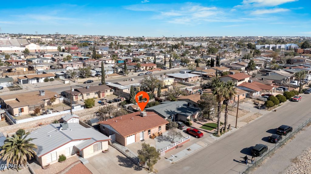 Photo of 606 VENADO Drive, El Paso, TX 79915 (MLS # 934516)