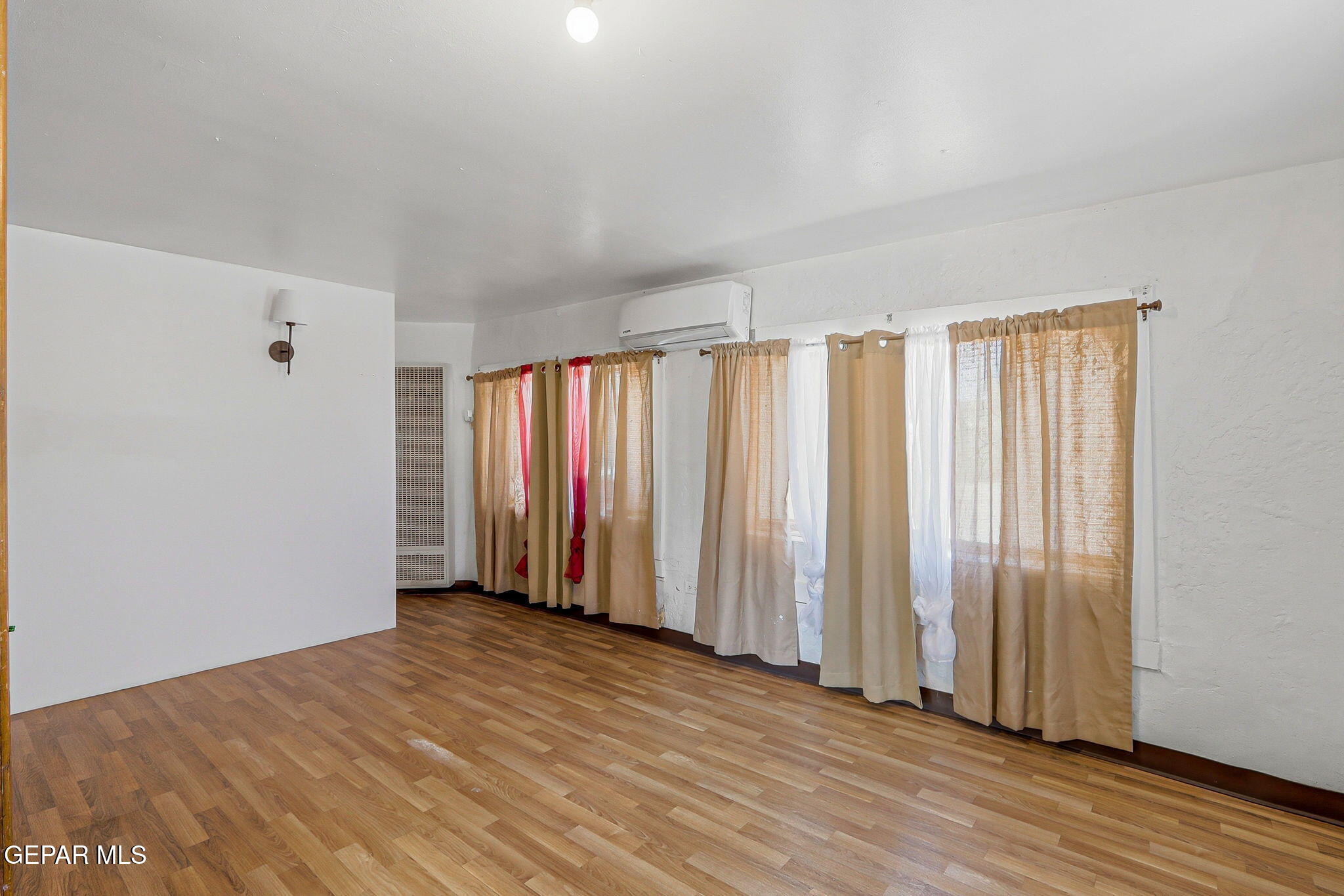 7688 Garden Place