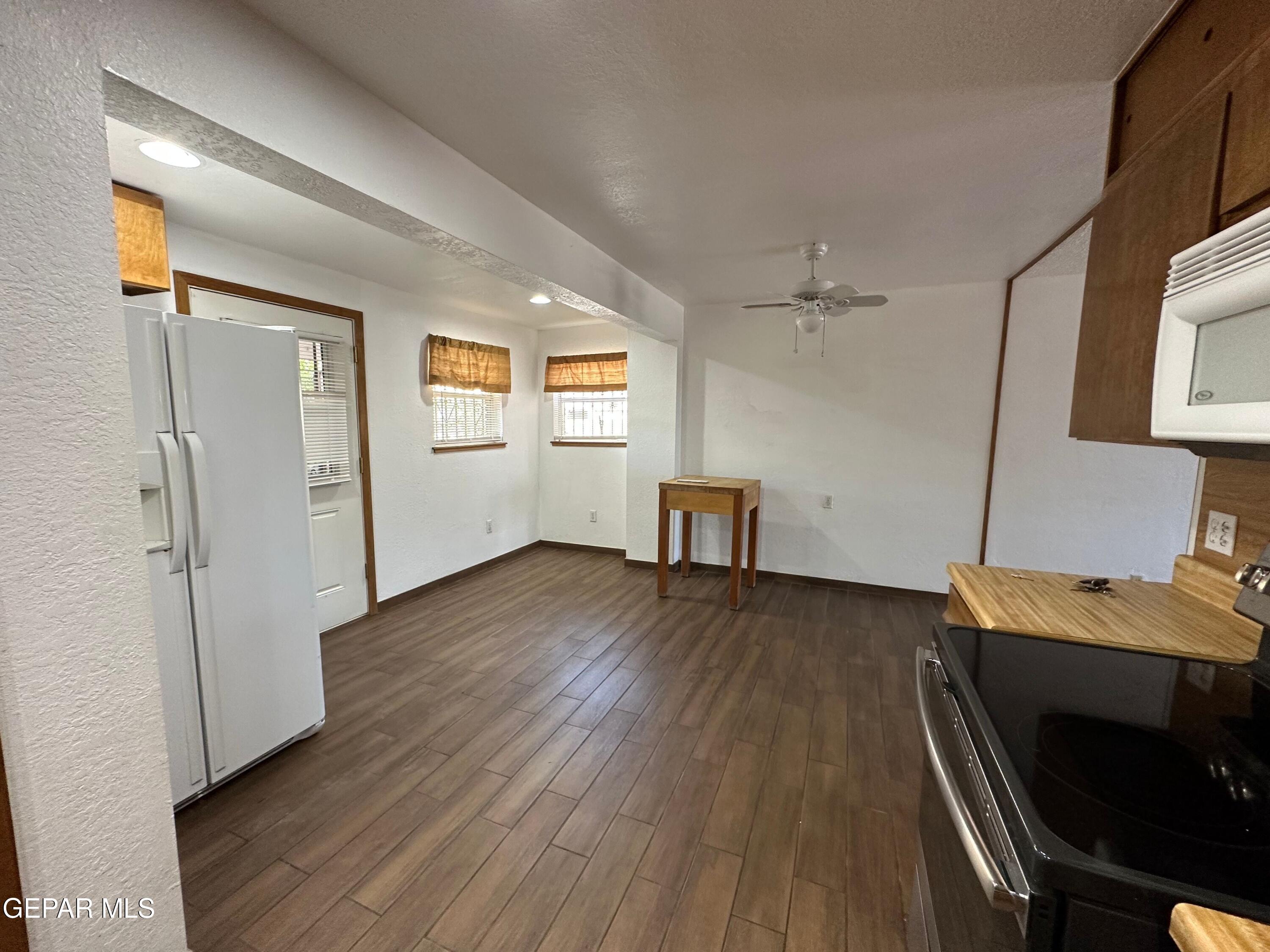 5205 FLOWER Drive