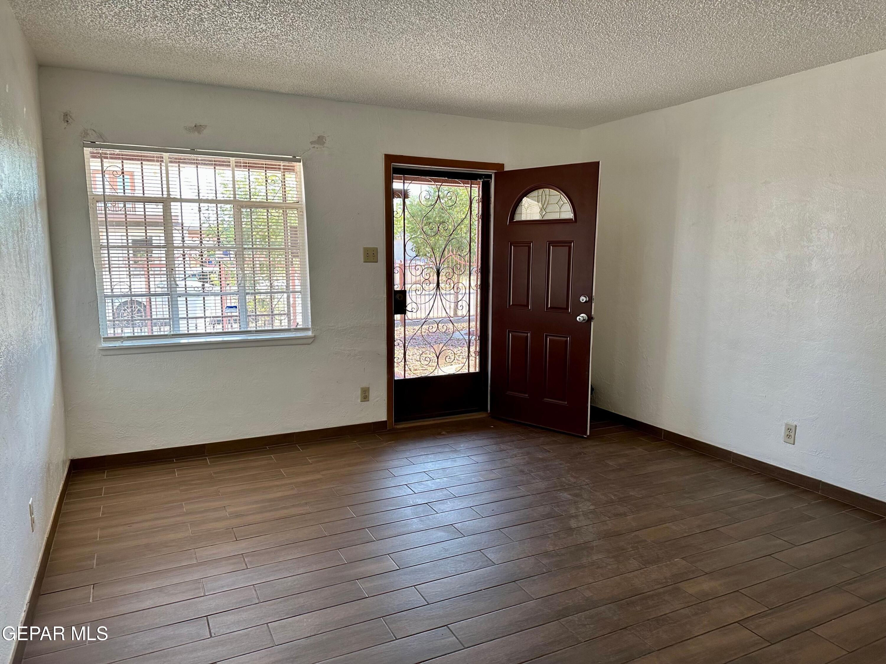 5205 FLOWER Drive