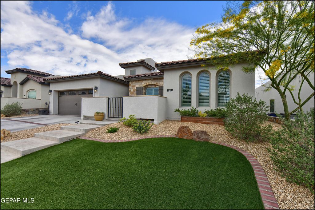 Photo of 1758 AVELINA INGLE Street, El Paso, TX 79911 (MLS # 942282)