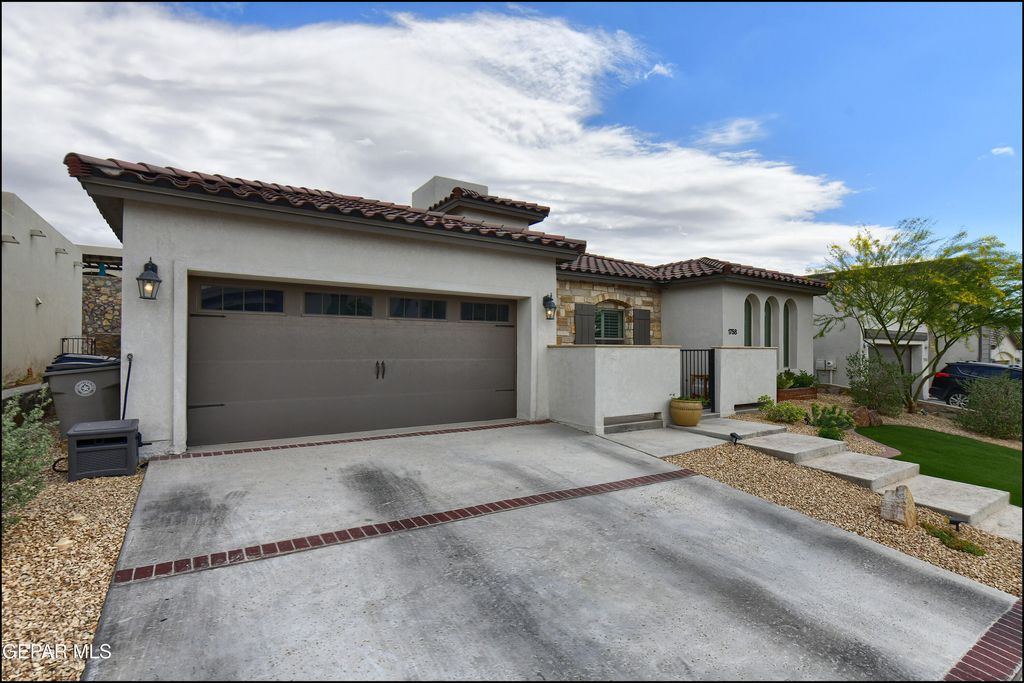 Photo of 1758 AVELINA INGLE Street, El Paso, TX 79911 (MLS # 942282)