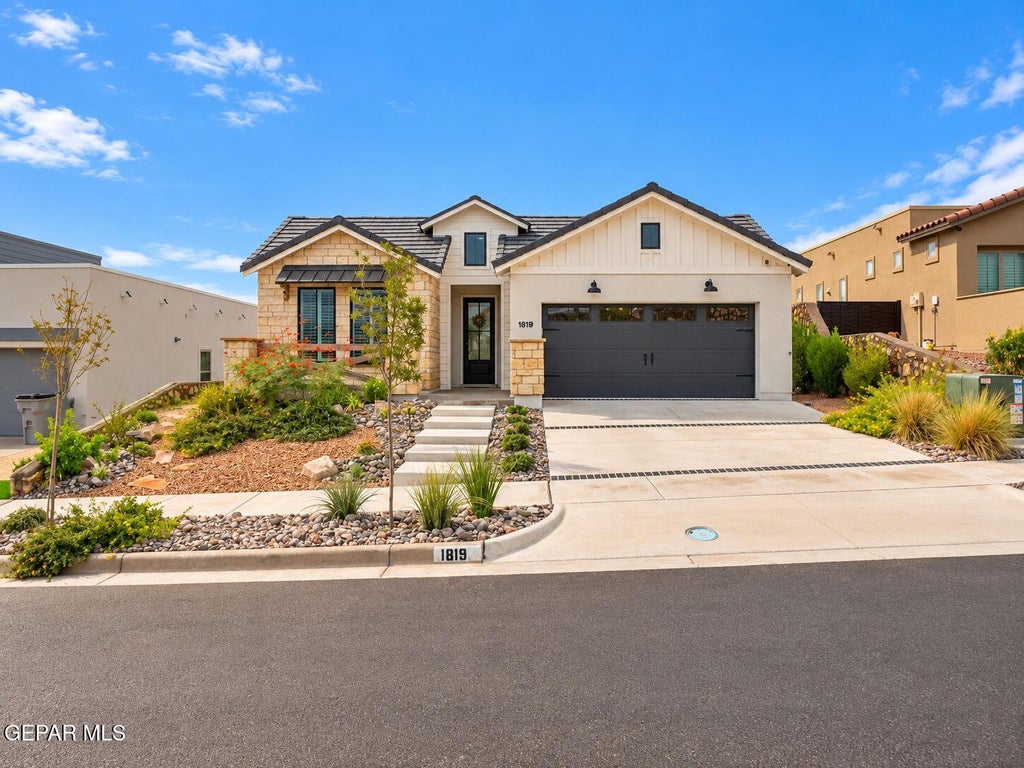 Photo of 1819 CIMARRON PARK PL, El Paso, TX 79911 (MLS # 952204)