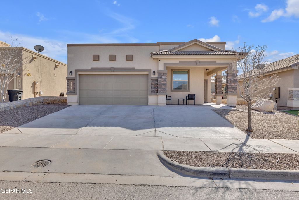 Photo of 12334 Westbury Avenue, El Paso, TX 79928 (MLS # 937814)