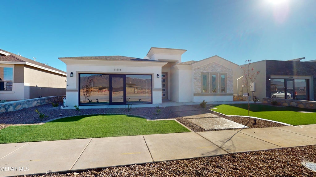 Photo of 12865 Spetchley Court, Horizon City, TX 79928 (MLS # 946426)