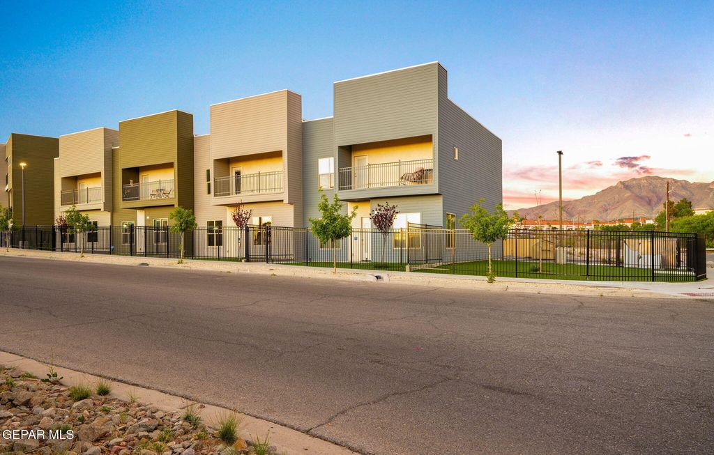 Photo of 201 Desert Pass Street #B-9, El Paso, TX 79912 (MLS # 941271)